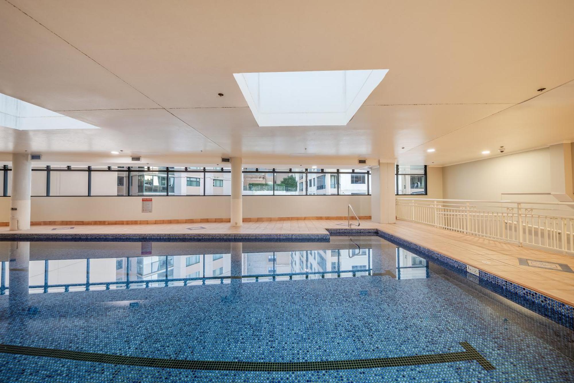 Oaks Sydney Castlereagh Suites Exteriör bild