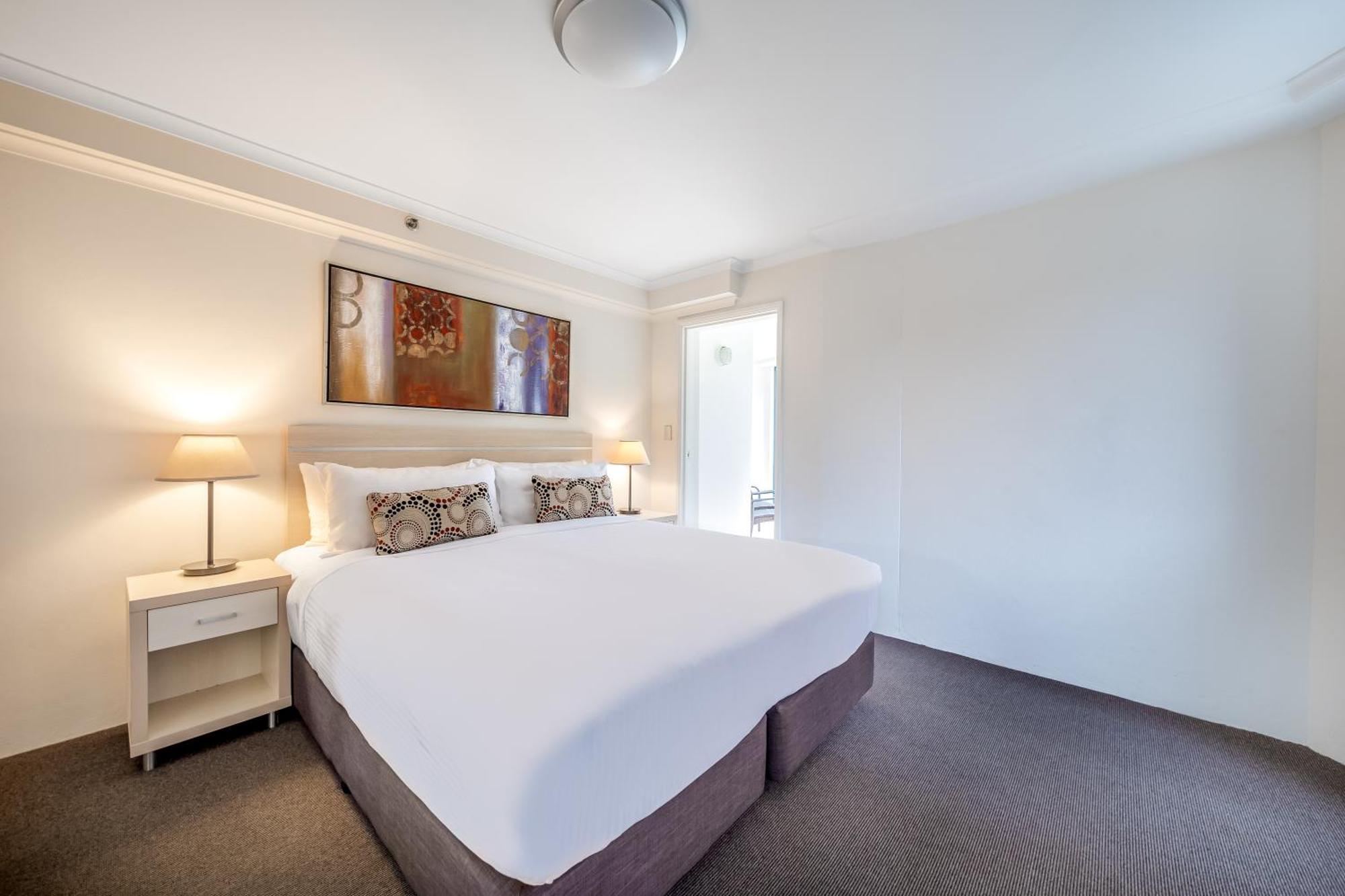 Oaks Sydney Castlereagh Suites Exteriör bild