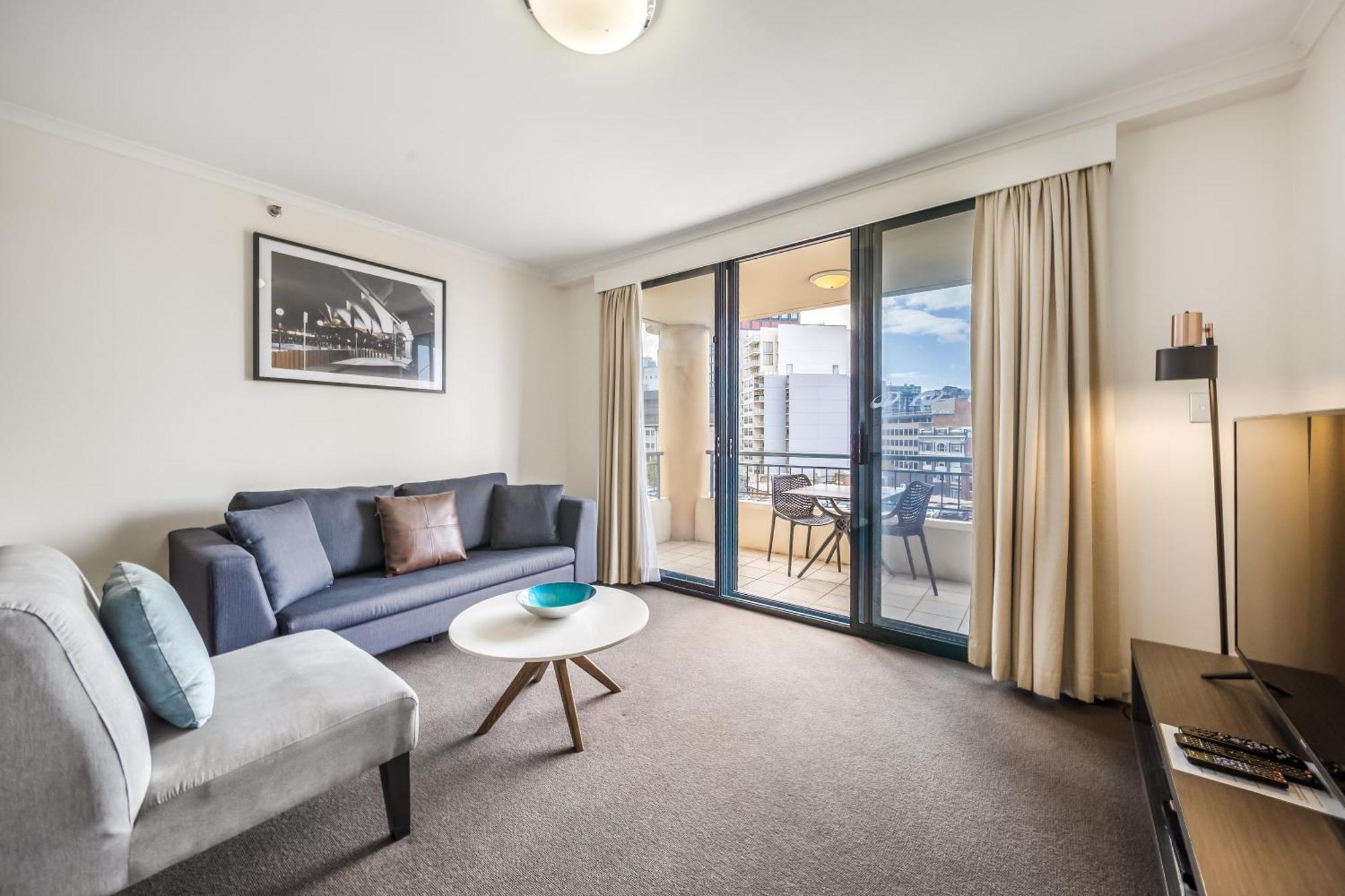 Oaks Sydney Castlereagh Suites Exteriör bild