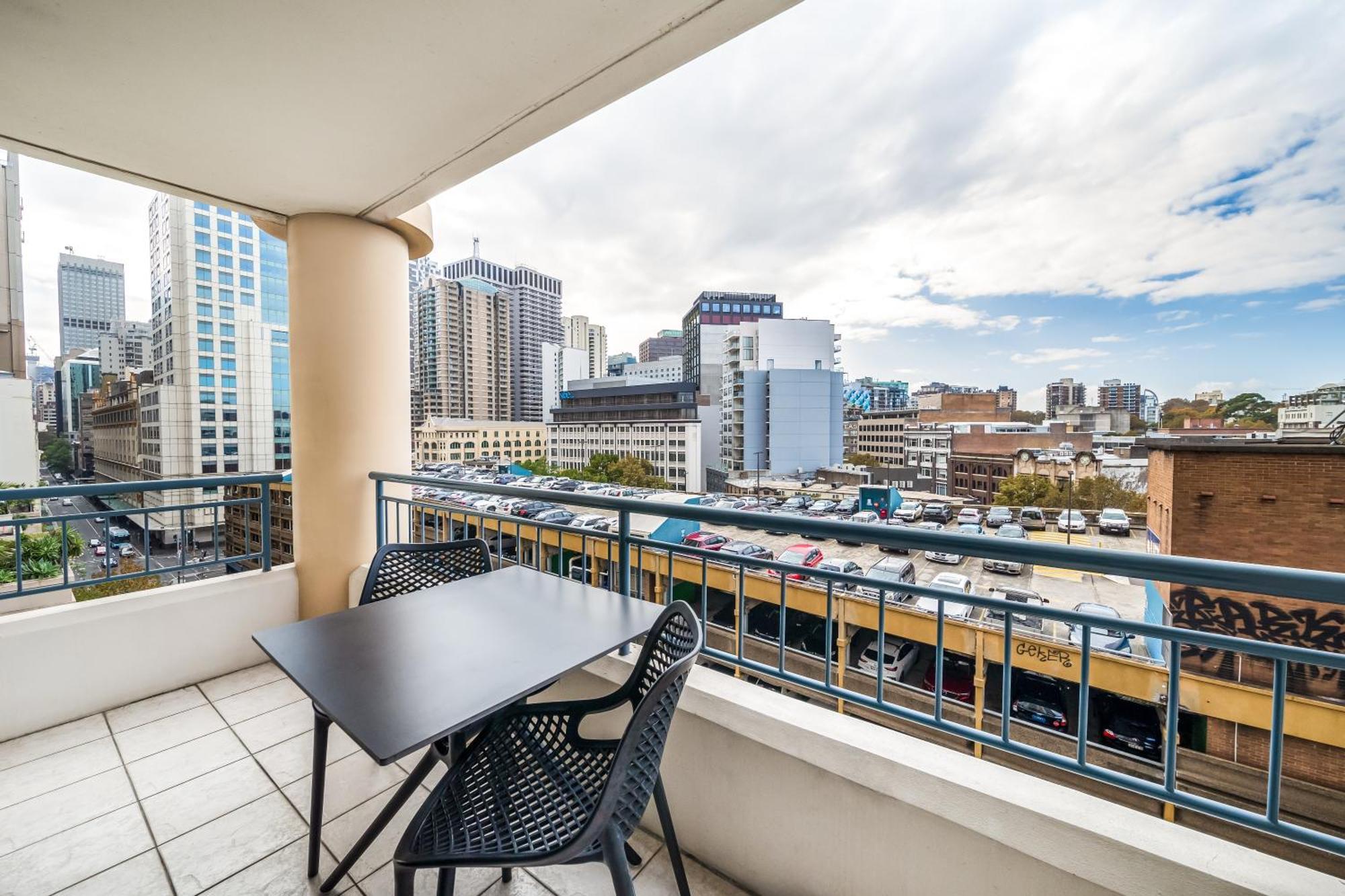 Oaks Sydney Castlereagh Suites Exteriör bild
